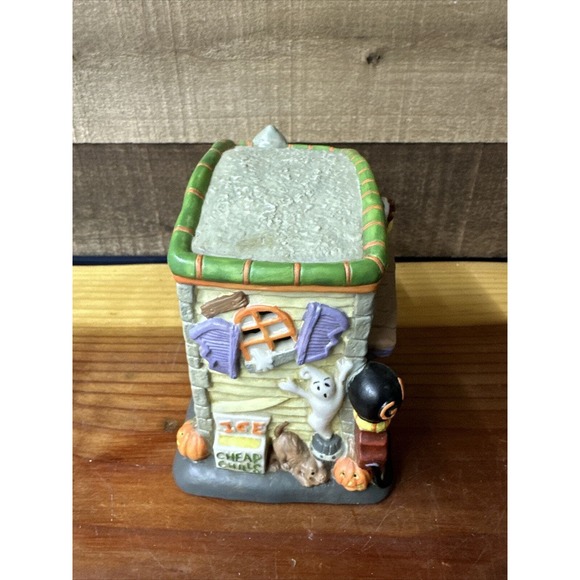 Creepy Hollow Gasp N Go Gas Station Halloween Midwest of Cannon Falls-in Box - Picture 2 of 6